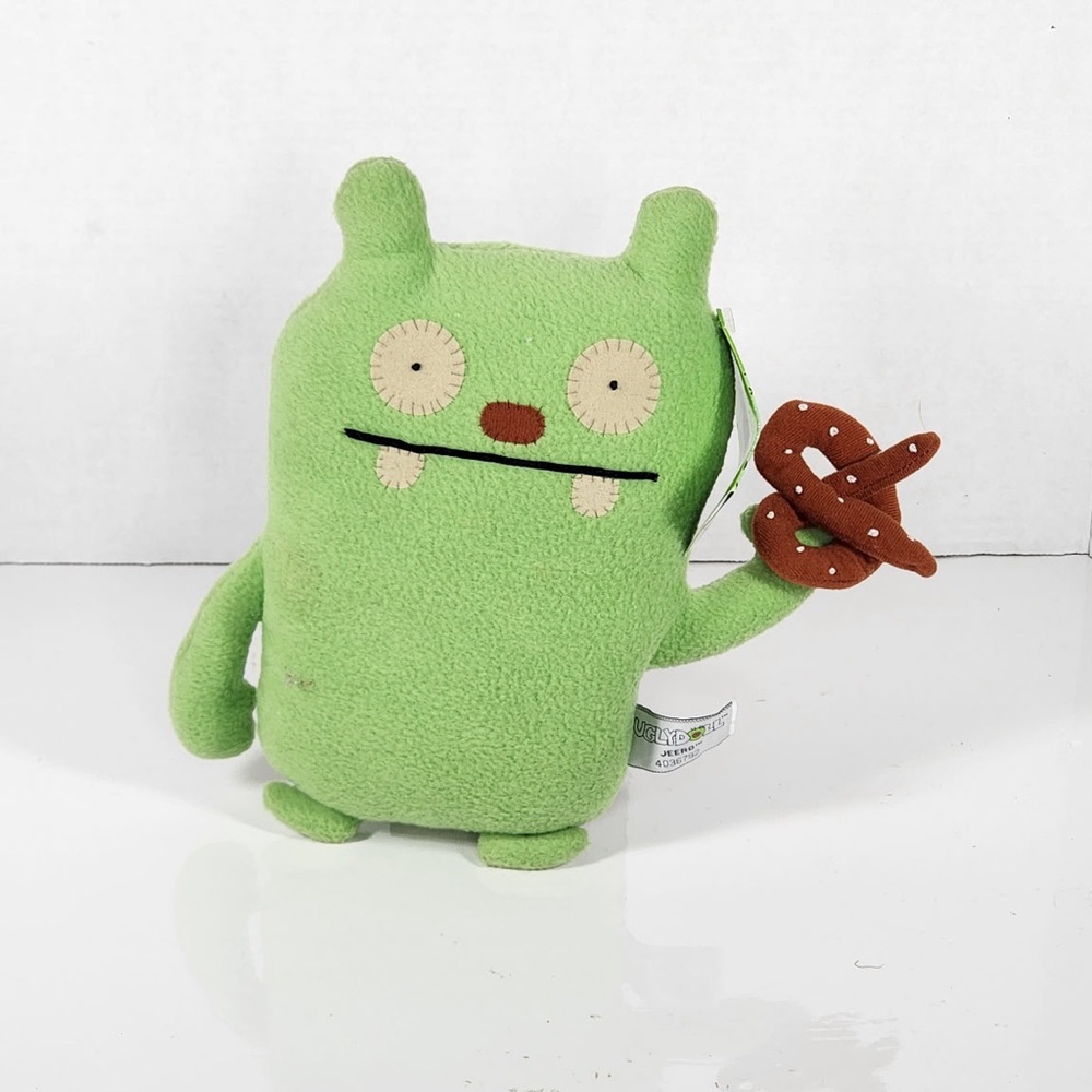 GUND Uglydoll Foodies Jeero Pretzel 4036792 Plush Boy Stuffed Animal Monster